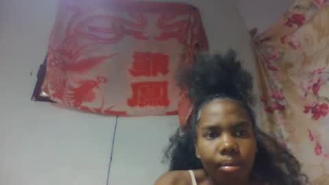 Snapshot of tsaralaza chatting on 10-06-25, 08:34 tsaralaza online show from 10-06-25, 08:34