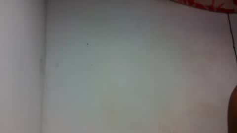 Snapshot of tsaralaza chatting on 10-10-25, 08:41 tsaralaza online show from 10-10-25, 08:41