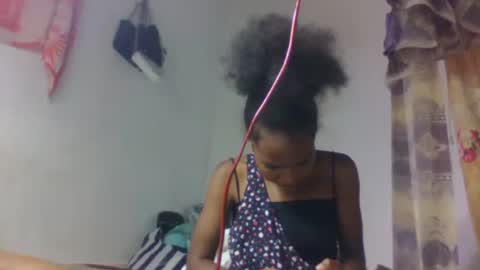 Snapshot of tsaralaza chatting on 11-14-25, 10:47 tsaralaza online show from 11-14-25, 10:47