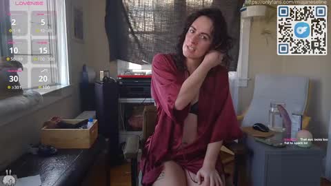 Snapshot of tsbunnyhun chatting on 02-04-25, 02:43 Mia-Jane Seline online show from 02-04-25, 02:43