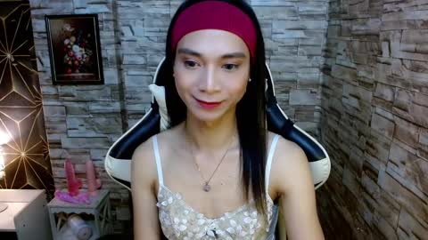 Tina online show from 12-28-24, 04:30