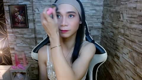 Tina online show from 01-15-25, 02:49