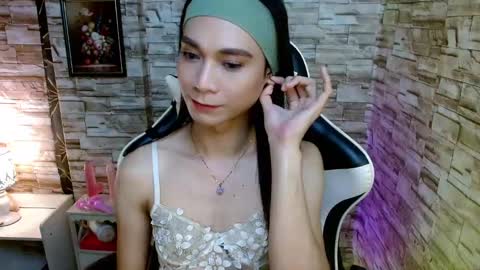 Tina online show from 02-17-25, 10:03