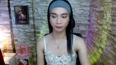 Tina online show from 03-07-25, 11:16