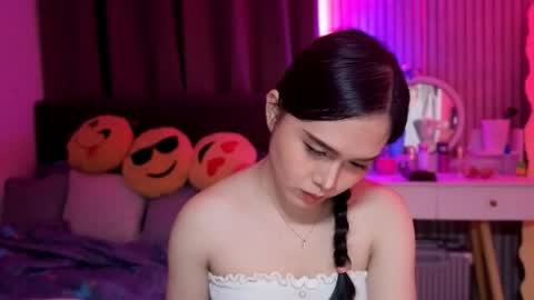 Bella Ratbu online show from 11-05-25, 06:30