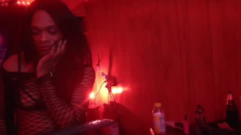 Snapshot of tsnitra chatting on 03-12-25, 12:26 TsNitra online show from 03-12-25, 12:26