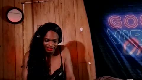 Snapshot of tsnitra chatting on 09-16-25, 07:15 TsNitra online show from 09-16-25, 07:15