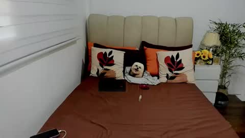 Graciella online show from 10-04-25, 08:01