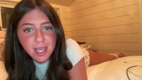 Snapshot of ttmarieee chatting on 11-06-25, 12:11 ttmarieee online show from 11-06-25, 12:11