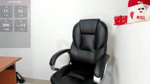 Snapshot of tu_nuttella3 chatting on 02-24-25, 11:54 Susan online show from 02-24-25, 11:54