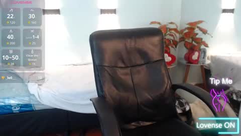 tulunaroja online show from 11-05-25, 09:04