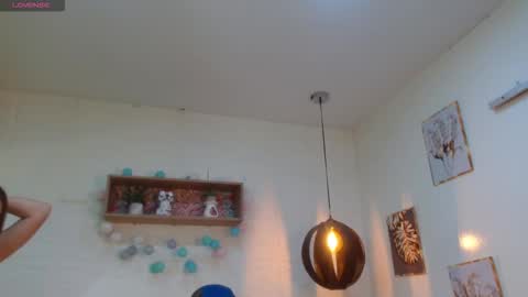 tulunaroja online show from 11-10-25, 07:46