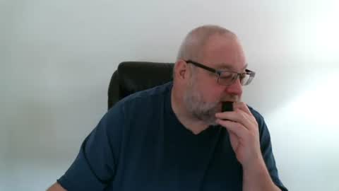 Snapshot of turdferguson420 chatting on 10-29-25, 01:35 Turd Ferguson online show from 10-29-25, 01:35