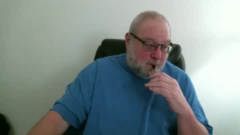 Snapshot of turdferguson420 chatting on 11-17-25, 01:11 Turd Ferguson online show from 11-17-25, 01:11