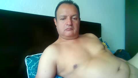 Snapshot of tuserasmia chatting on 12-27-24, 03:59 Mario Ramirez online show from 12-27-24, 03:59