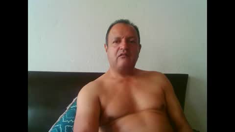 Snapshot of tuserasmia chatting on 01-06-25, 05:27 Mario Ramirez online show from 01-06-25, 05:27