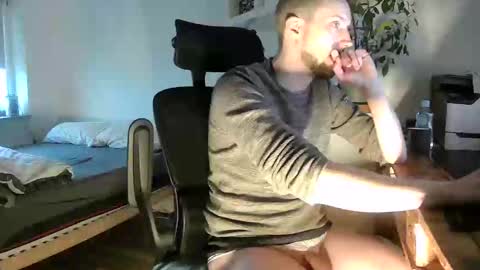 Tobi online show from 01-15-25, 07:48