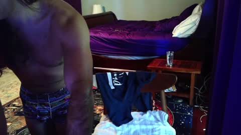 Snapshot of twerkyballs chatting on 09-12-25, 05:35 twerkyballs online show from 09-12-25, 05:35