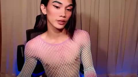 Snapshot of twink_clint chatting on 11-07-25, 06:08 twink_clint online show from 11-07-25, 06:08