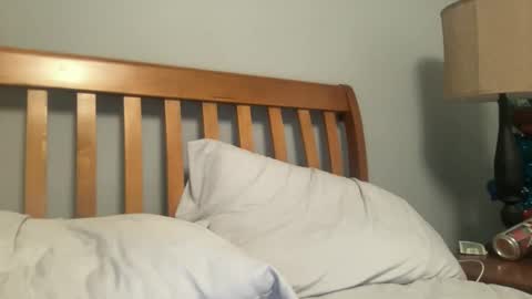 Snapshot of twinkmikexxx12 chatting on 11-25-25, 09:59 mike online show from 11-25-25, 09:59