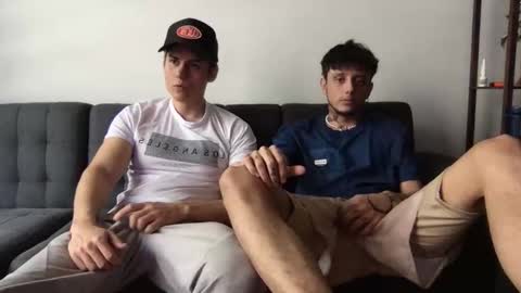 Derrick online show from 10-23-25, 03:11