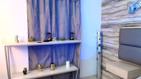 twinslovers_ online show from 11-24-25, 03:39