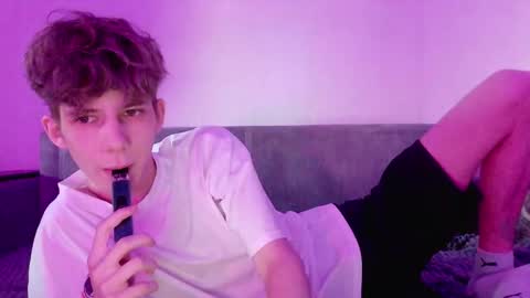 TwiShadow online show from 02-22-26, 11:53