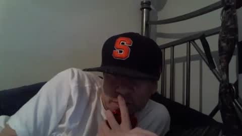 Snapshot of twistedvanilla chatting on 12-17-24, 08:32 twistedvanilla online show from 12-17-24, 08:32