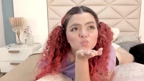 Twiggy online show from 02-04-26, 09:53