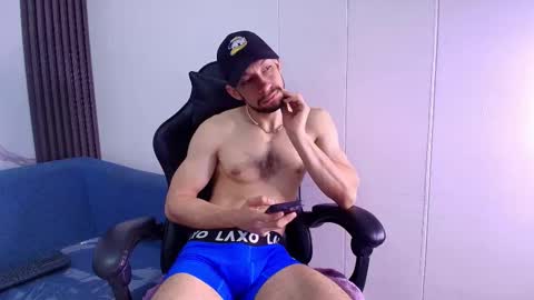 Tyago online show from 11-21-25, 01:54