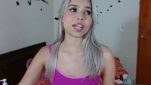 tyfanny19 online show from 01-30-25, 01:55