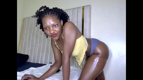 tyla_cerry online show from 09-14-25, 02:00