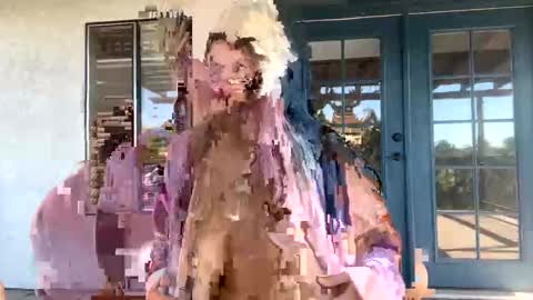 tylababyy online show from 10-12-25, 06:51