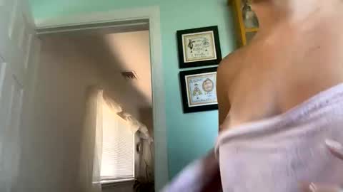 tylababyy online show from 11-23-25, 05:13