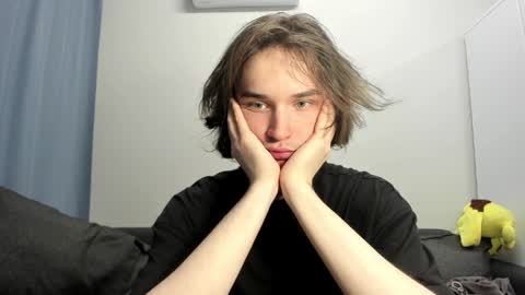 Tyler  johnson online show from 02-04-25, 01:23