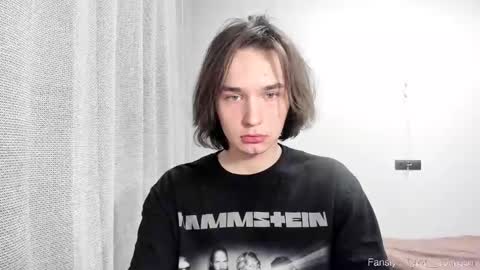 Tyler  johnson online show from 02-11-25, 02:24