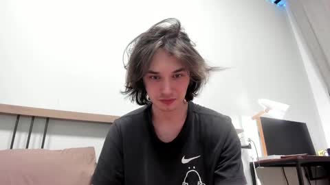 Tyler  johnson online show from 02-18-25, 12:26