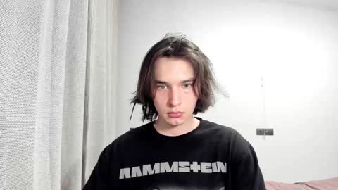 Tyler  johnson online show from 02-21-25, 01:00