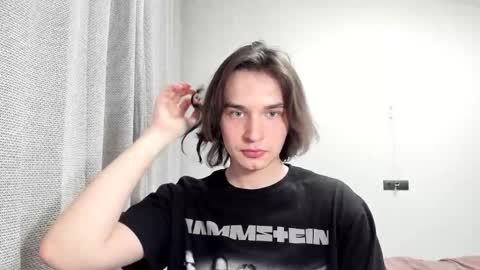 Tyler  johnson online show from 02-21-25, 04:07