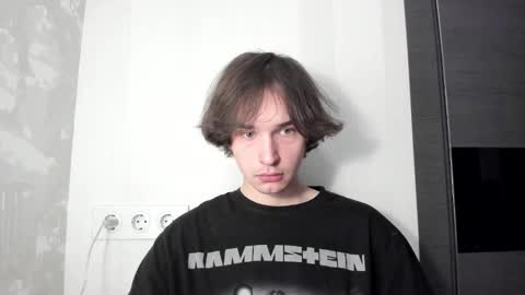 Tyler  johnson online show from 10-11-25, 06:39