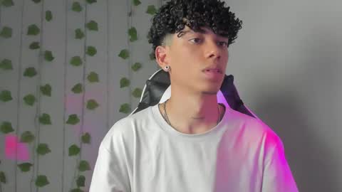 Tyler Garcia  online show from 02-11-25, 05:05