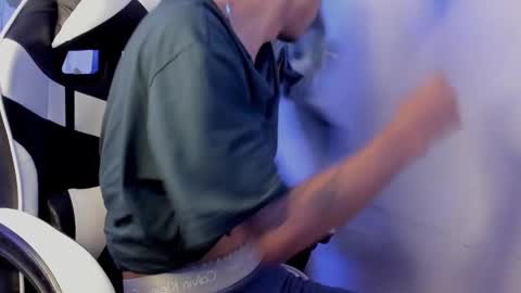 Tyler Garcia  online show from 02-25-25, 10:15