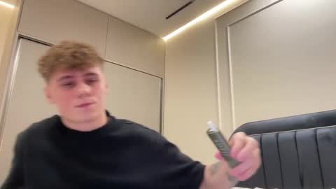 tyler_garrner online show from 02-21-26, 06:09