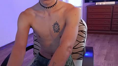 Tyler and Chris online show from 10-11-25, 11:20