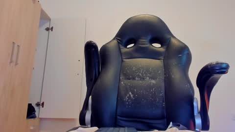     online show from 12-08-24, 06:39