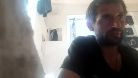 tylerweist727678265 online show from 11-09-25, 07:34