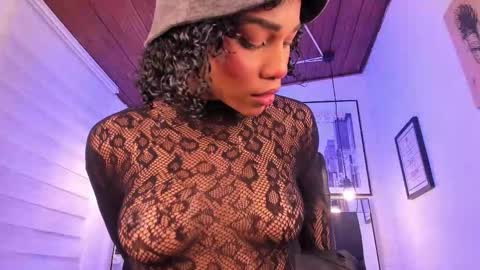       online show from 10-06-25, 03:59