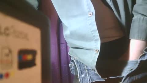 u02g2 online show from 02-18-26, 04:47