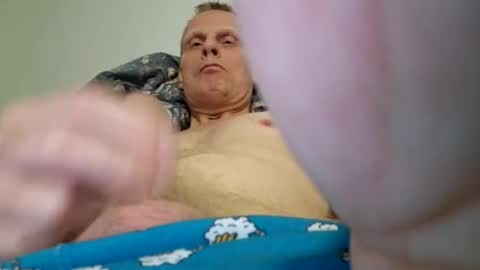 u2232739082 online show from 11-21-25, 04:05