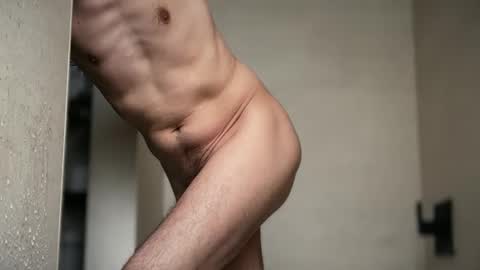 Snapshot of ubehalaya chatting on 11-22-25, 07:13 Ross online show from 11-22-25, 07:13